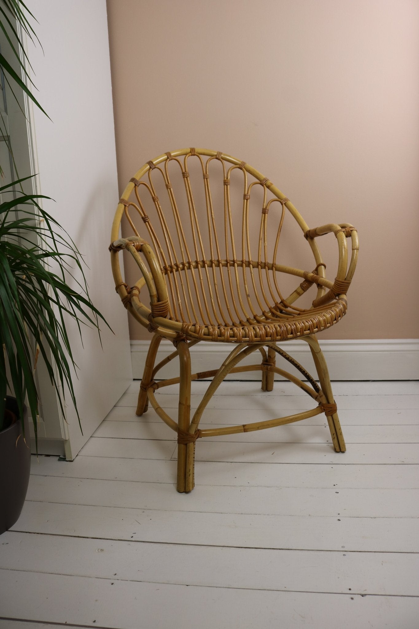 Bamboo Cane Vintage Chair Circa 1970s , in the Style of Franco Albini - The Vintage Allure