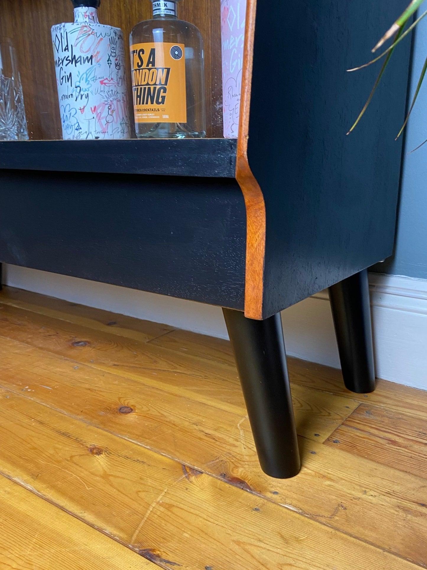 Drinks Cabinet - The Vintage Allure