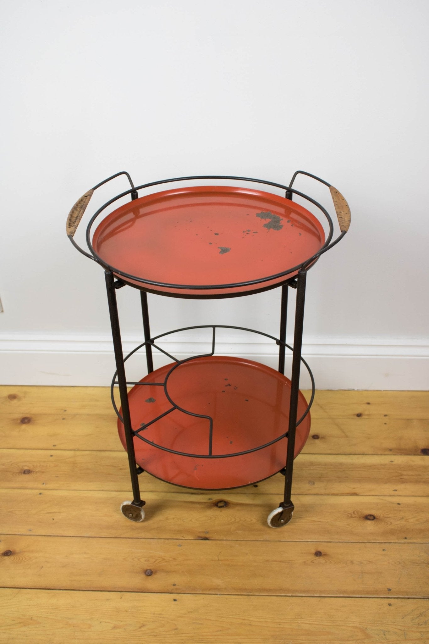 French Leondress Limburg drinks trolley - The Vintage Allure