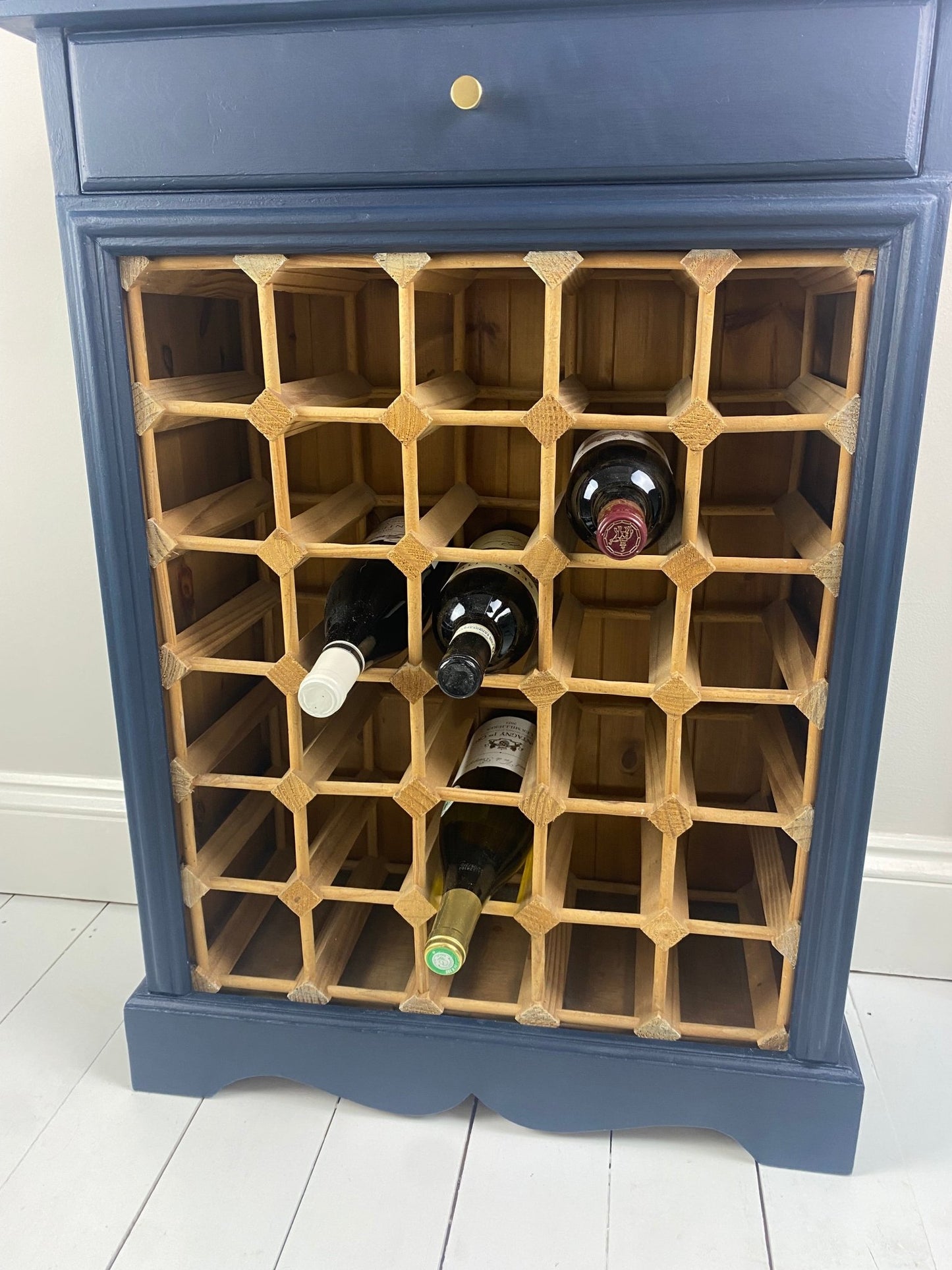 Vintage Pine Wine Rack with drawer - The Vintage Allure