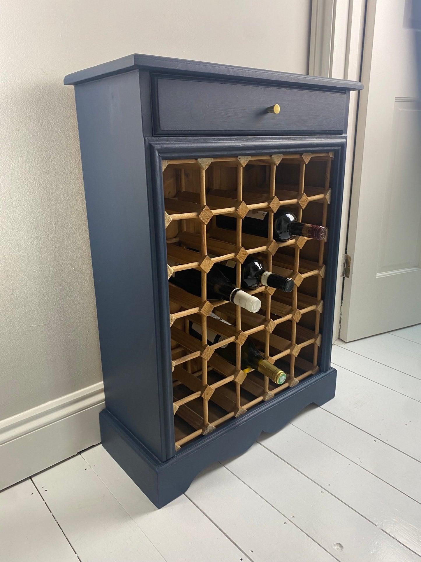 Vintage Pine Wine Rack with drawer - The Vintage Allure