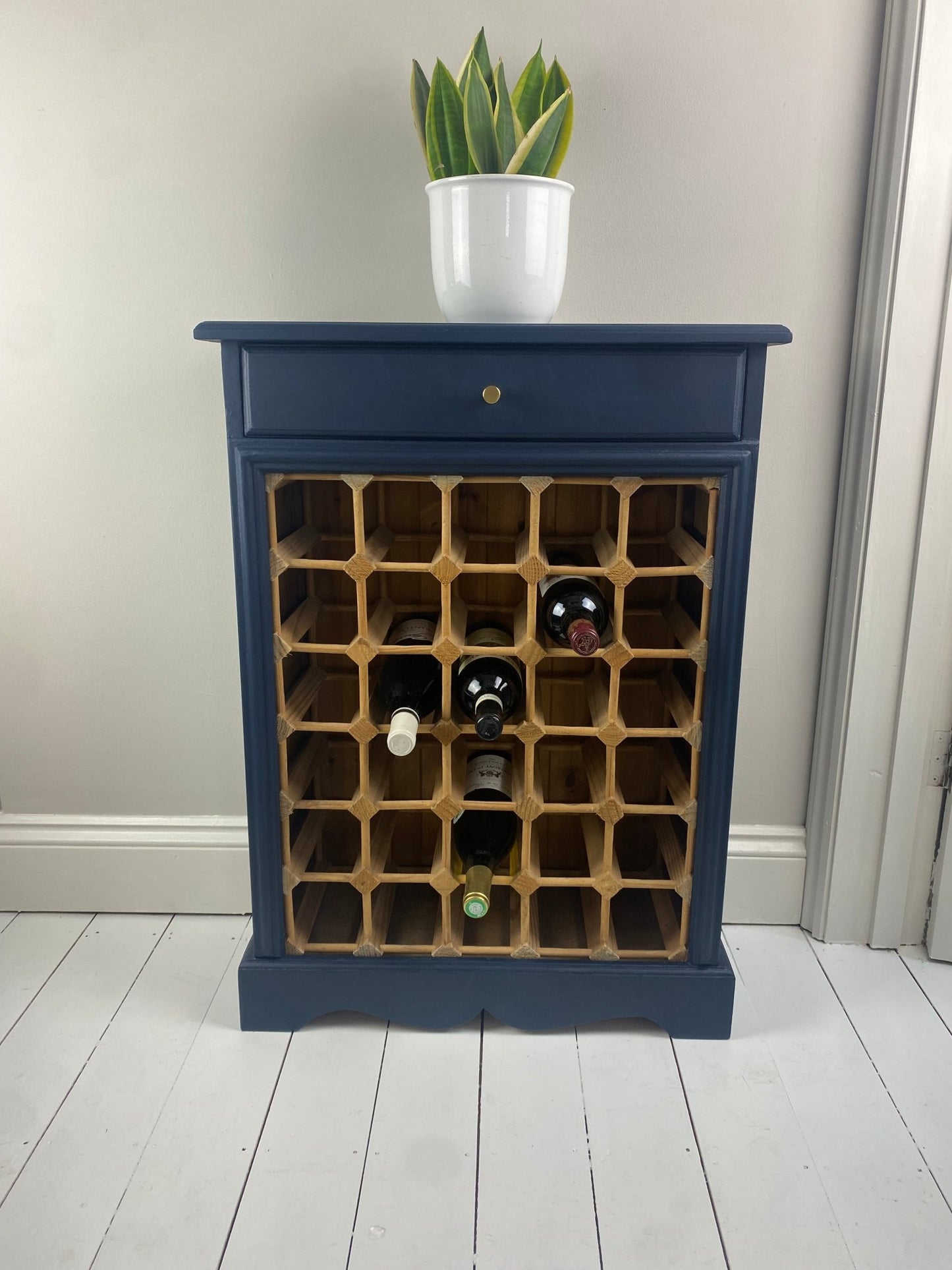 Vintage Pine Wine Rack with drawer - The Vintage Allure