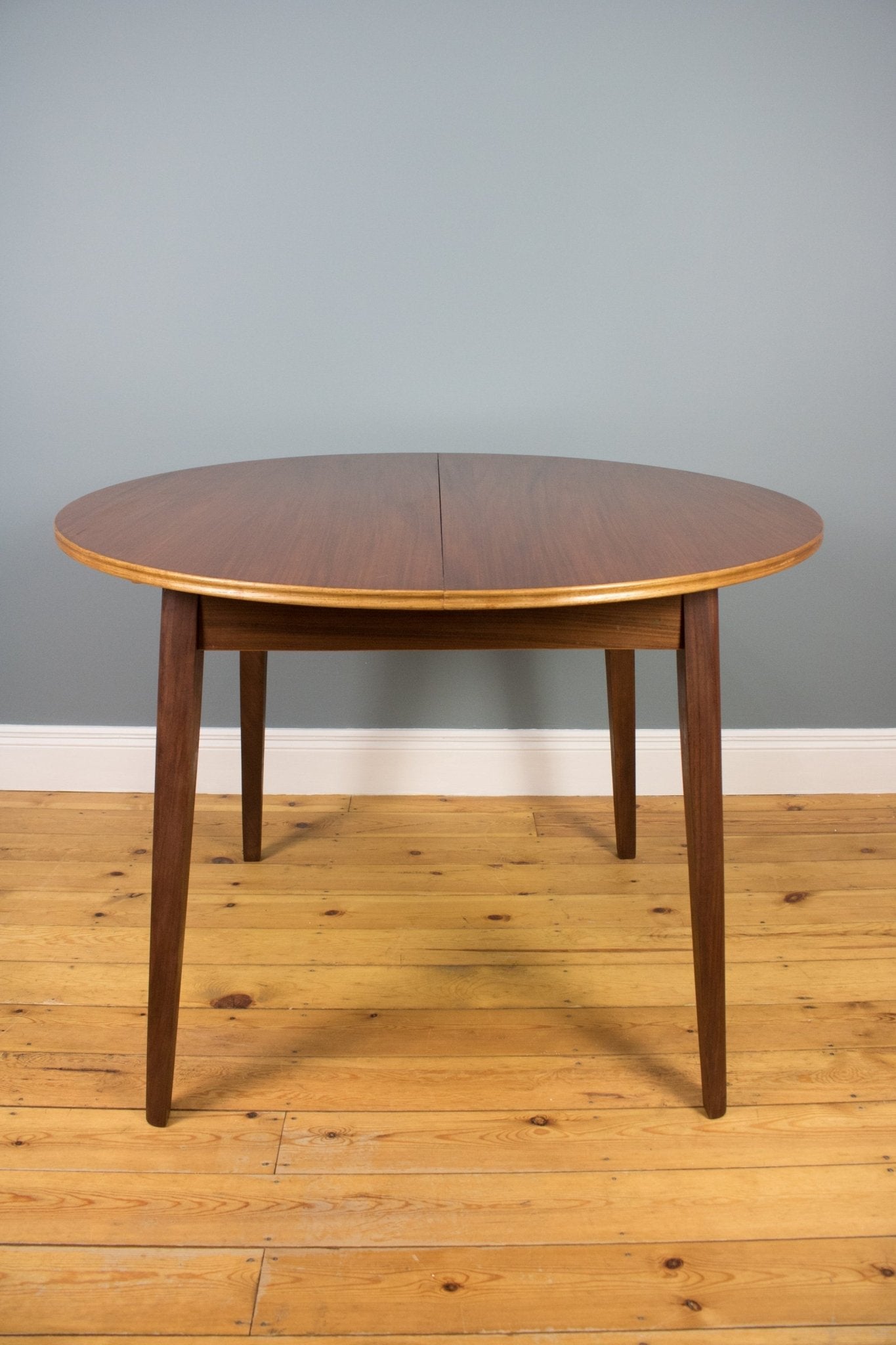 Tables - The Vintage Allure