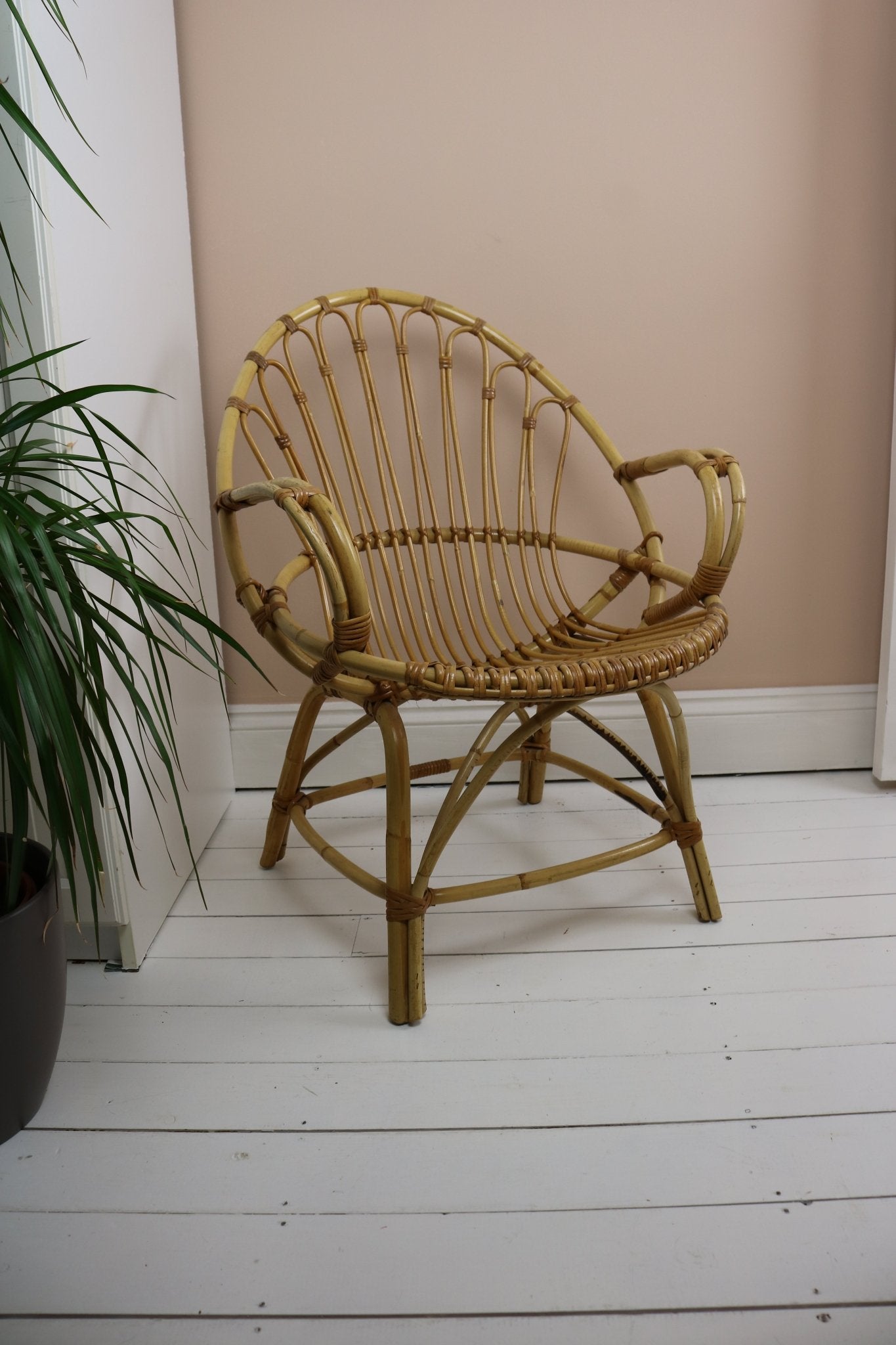 Bamboo Cane Vintage Chair Circa 1970s , in the Style of Franco Albini - The Vintage Allure