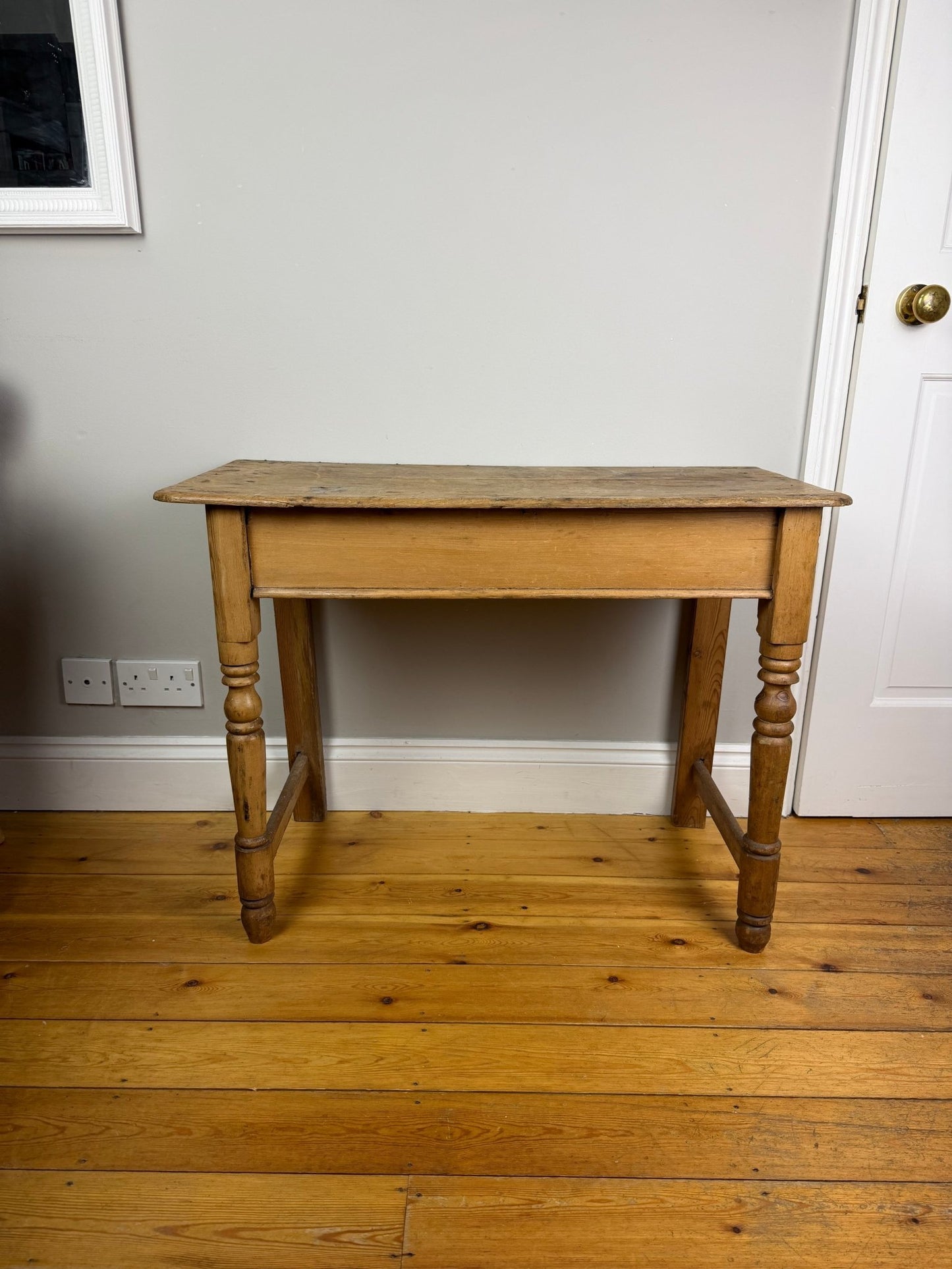 Vintage Antique Victorian Pine Farmhouse Hallway Console Table - The Vintage Allure