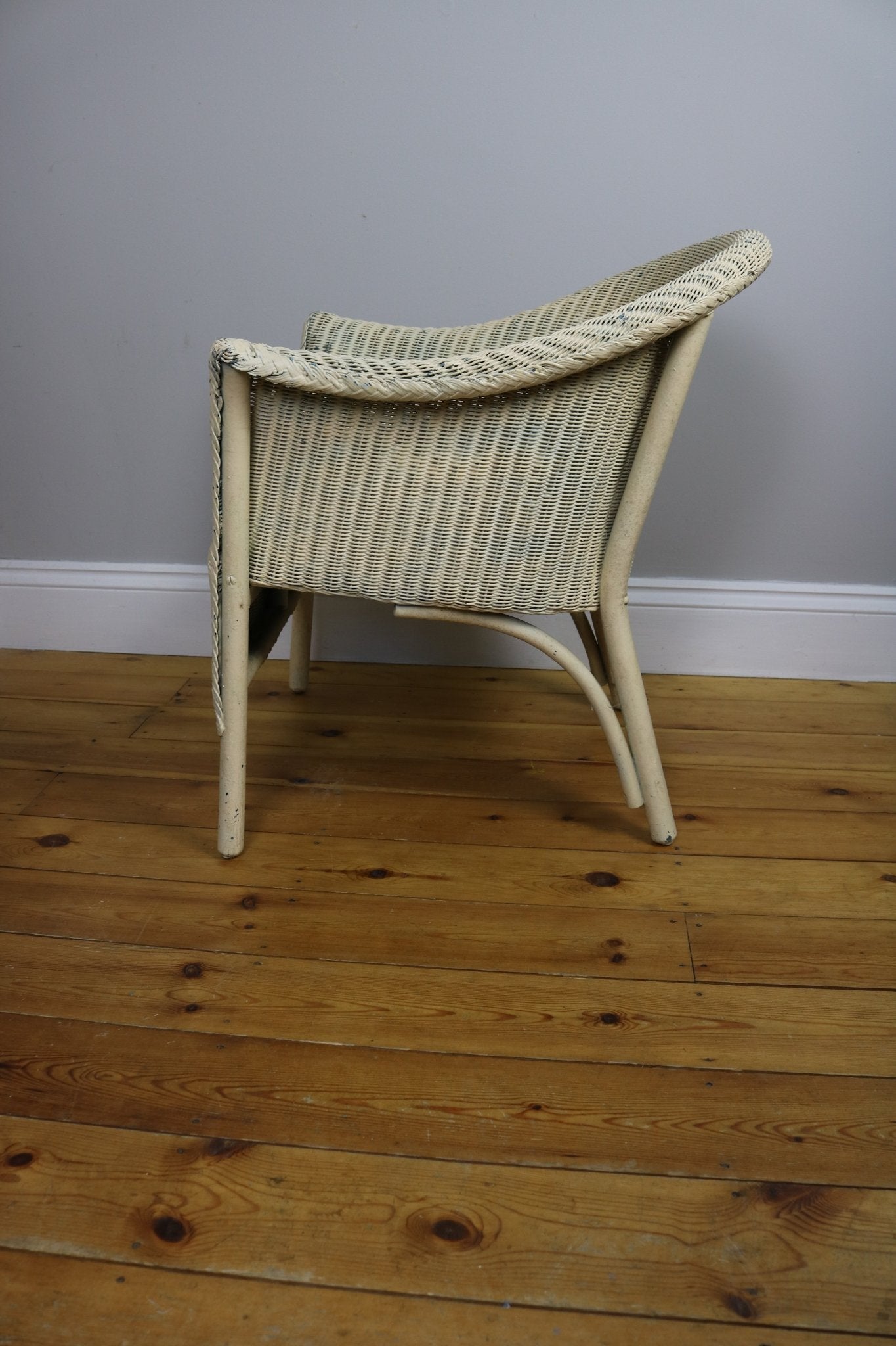 Vintage Lloyd Loom Style Chair - The Vintage Allure