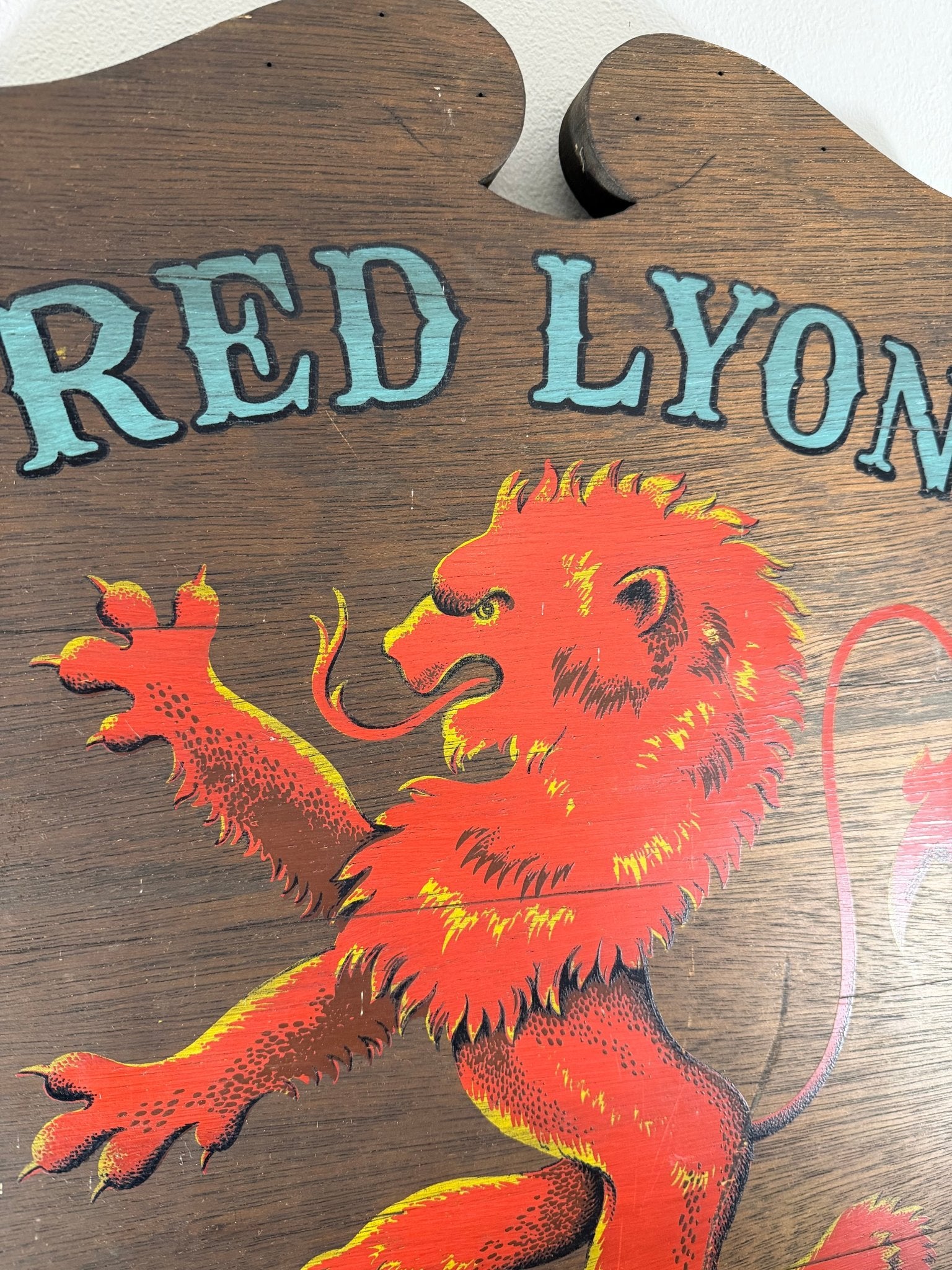 Vintage Pub Sign 'The Red Lyon Tavern' Man Cave Wall Art Bar Sign 1962 - The Vintage Allure