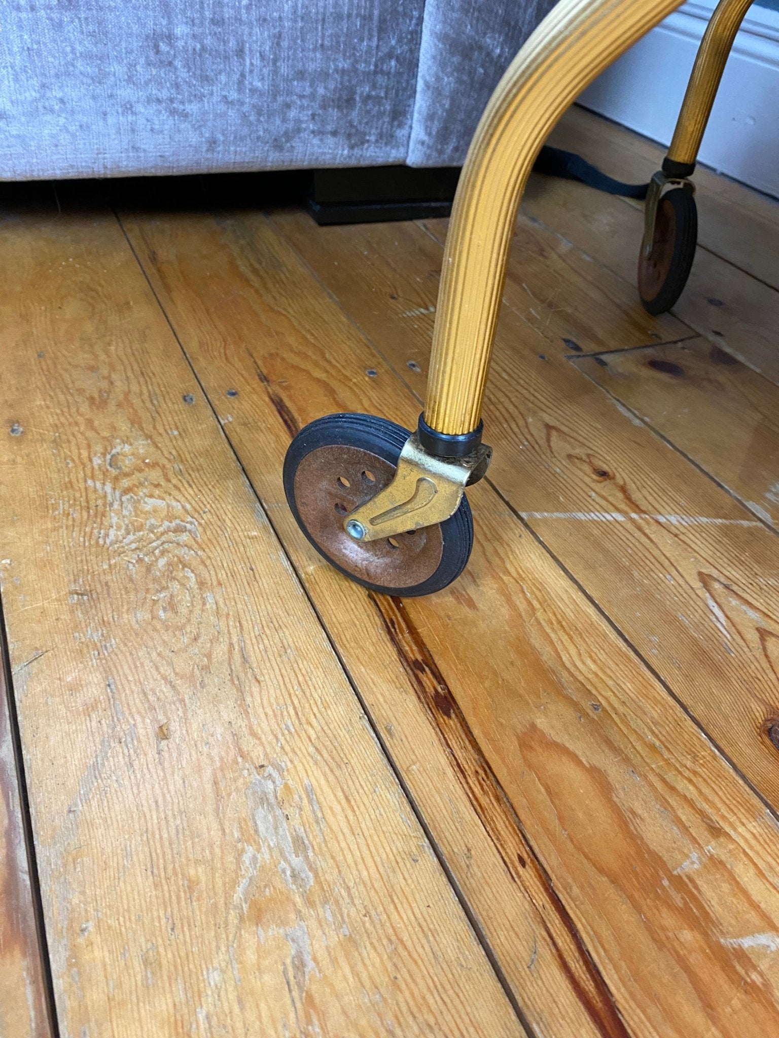 Vintage Wood Effect Folding Drinks/Cocktail Trolley - The Vintage Allure